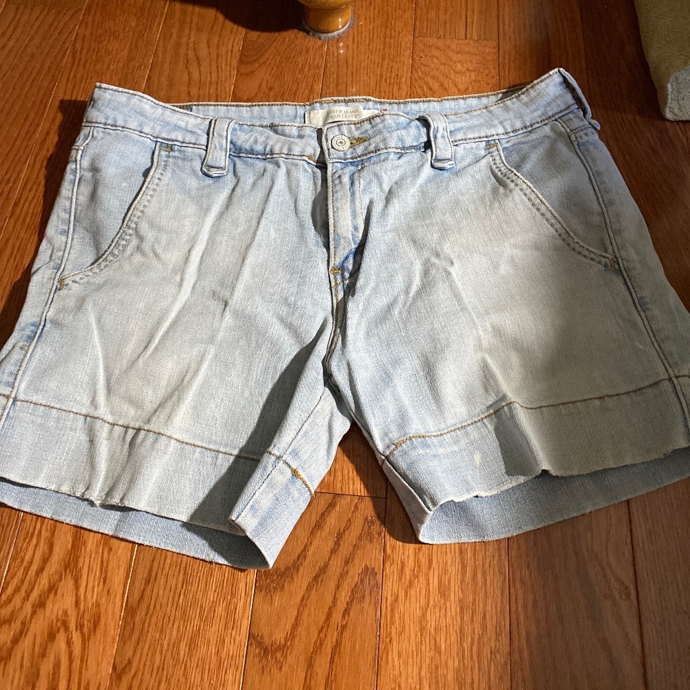 Levi’s light wash shorts